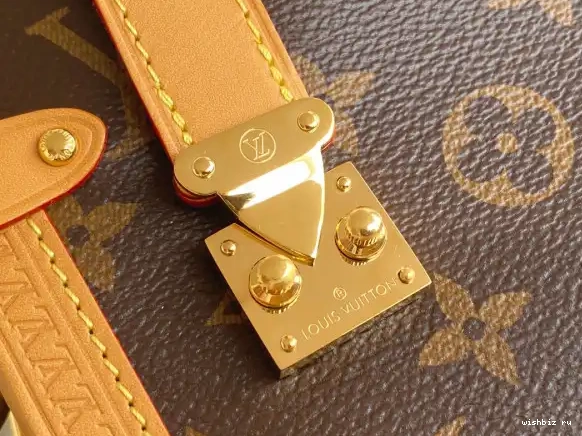 WIS LOUIS VUITTON TRUNK SIDE MM 0427
